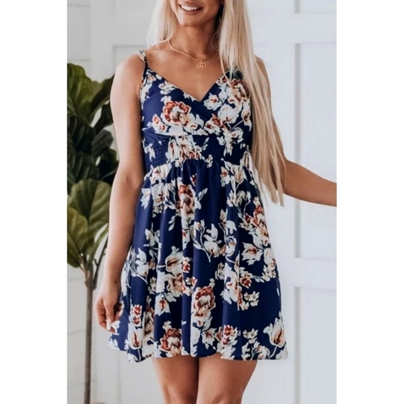 LAST ONE! Plus Size ADRIANA Blue Floral Mini Dress - Picture 8 of 8